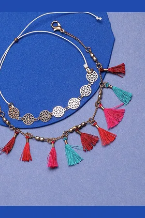 Sangria Set of 2 Gold-Plated Artificial Stone Studded Tasseled Anklets