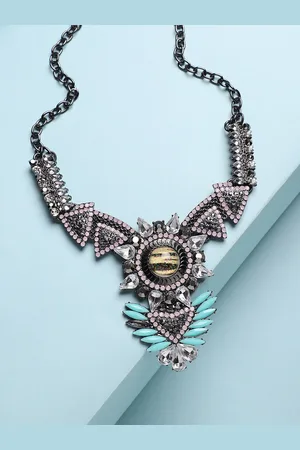 Sangria Silver-Plated Stone-Studded Necklace