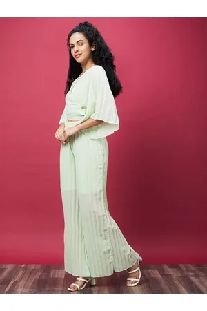 Globus Solid V-Neck Co-Ord Set