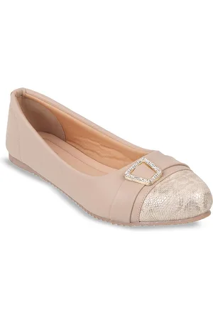 Metro Textured Embellished Ballerinas
