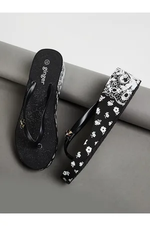 Lifestyle Women Printed Shimmered Thong Flip-Flops