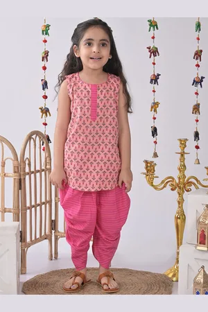 Sangria Girls Printed Pure Cotton Kurti With Dhoti Pants