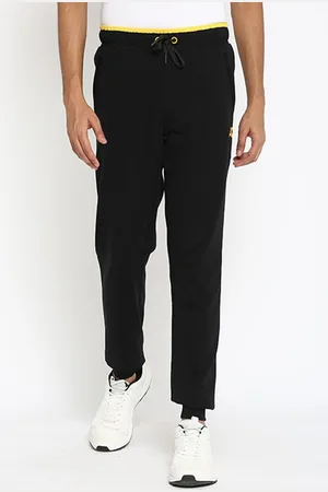 Muvazo Men Regular Fit Mid-Rise Joggers