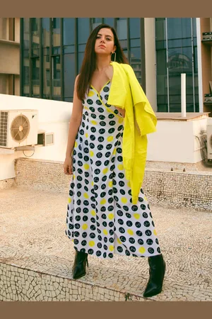 Crimsoune Club White Wrap Printed Maxi Dress