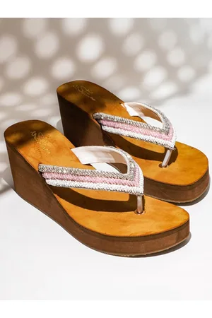 THE WHITE POLE Embellished Party Wedges