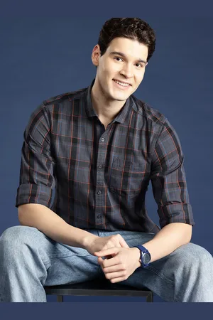 Mast & Harbour Men Tartan Checked Cotton Casual Shirt