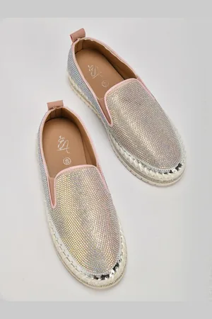THE WHITE POLE Women Embellished Party Lightweight Slip-On Sneakers