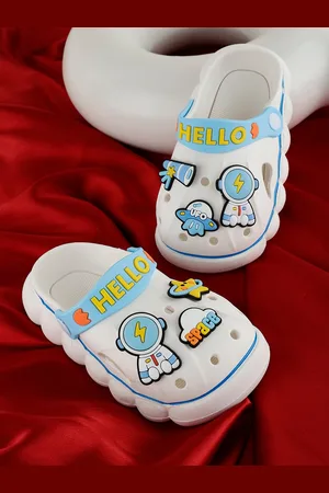 PASSION PETALS Kids Star Embossed Lightweight Clogs