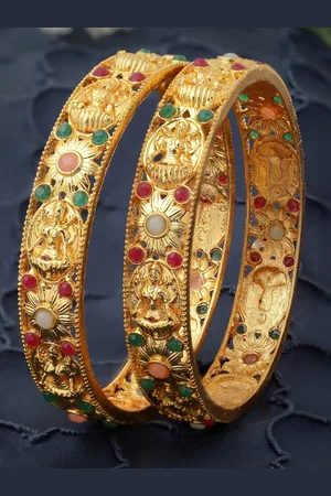 Sukkhi Set Of 2 Gold-Plated American Diamond Stones-Studded Bangles