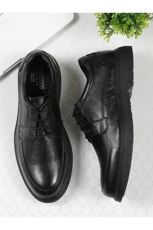 Teakwood Leathers Men Round Toe Leather Formal Derbys
