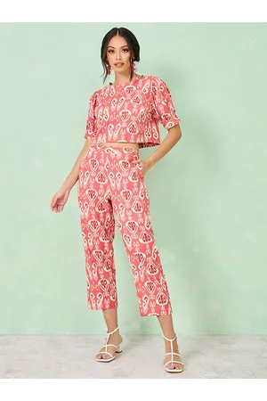 Styli Ethnic Motifs Printed Round Neck Puff Sleeves Top With Cropped Trouser