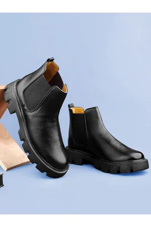 Roadster Men Round Toe Flatform Heeled Chelsea Boots