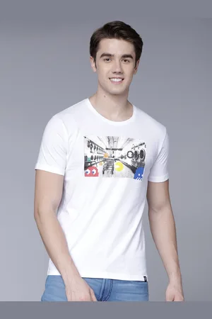 LocoMotive Men White Printed Round Neck T-shirt