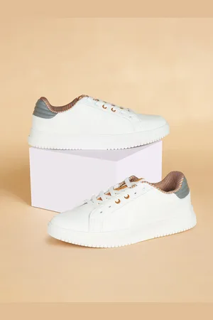 Pantaloons Men Round Toe Lace-Up Sneakers