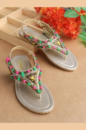 LIL PITAARA Girls Embellished Open Toe Flats