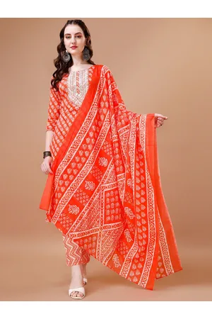 Berrylicious Floral Printed Thread Work Pure Cotton Kurta With Trousers & Dupatta