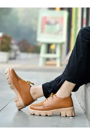 Shoetopia Women Round Toe Lightweight Heeled Derbys