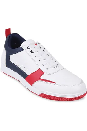 Metro Men Round Toe Sneakers Casual Shoes