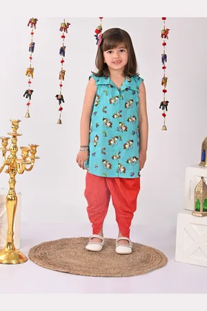 Sangria Girls Quirky Printed Shirt Collar Pure Cotton Kurti & Dhoti Pant