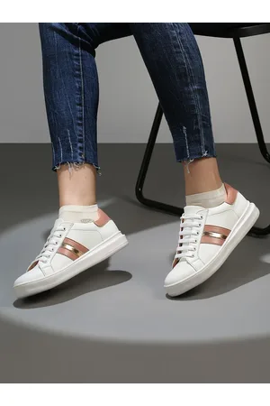 Inc 5 Women Striped Comfort Insole Sneakers