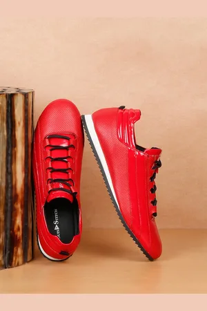 LOUIS STITCH Men Red Shiny Strap Casual Sneakers