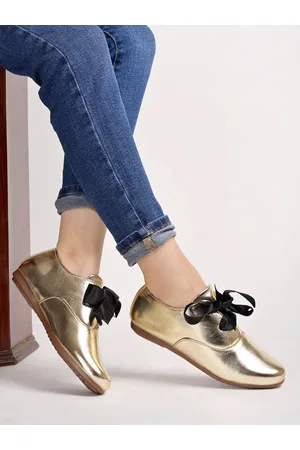 Shoetopia Women Golden Sneakers
