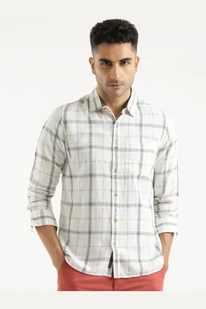WROGN Men Custom Opaque Checked Casual Shirt