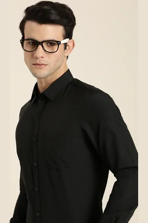 Invictus Men Black Slim Fit Solid Formal Shirt