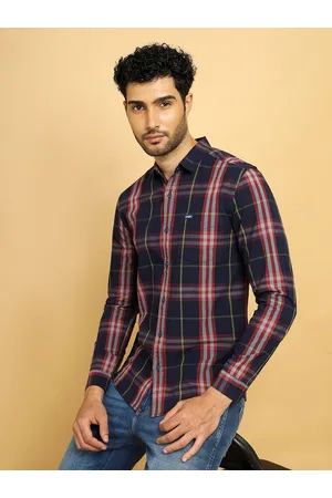 Wrangler Men Tartan Checked Opaque Cotton Casual Shirt