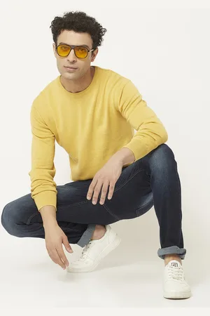 Crimsoune Club Men Yellow Solid Round Neck Pure Cotton Pullover