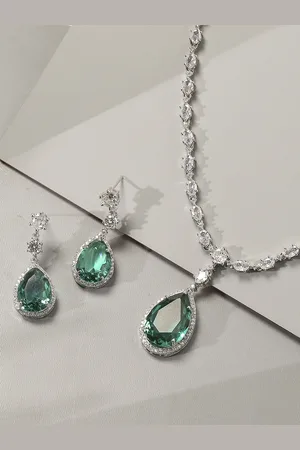 OOMPH American Diamond Studded Jewellery Set