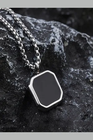 Krelin Silver-Plated Octagonal-Shaped Pendant With Chain