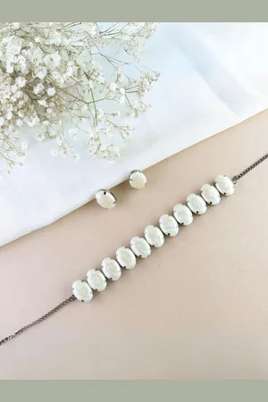 I Jewels Silver Plated & Beaded Choker Necklace & Earrings