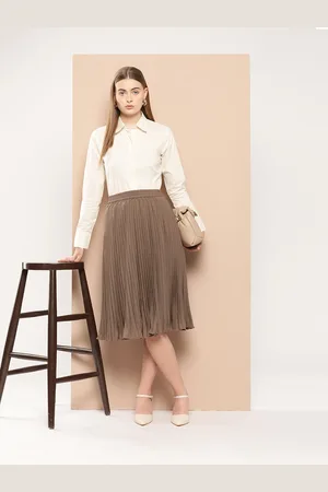 Chemistry Solid Accordian Pleats Crepe Flared Skirt
