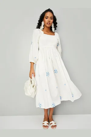 Max Collection Ethnic Motifs Embroidered Bishop Sleeves Fit and Flare Midi Dress