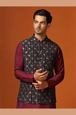 KISAH Floral Printed Mandarin Collar Woven Nehru Jacket With Pocket Square