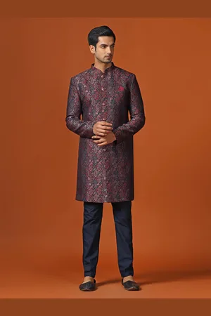 KISAH Men Woven-Design Indowestern Sherwani Set