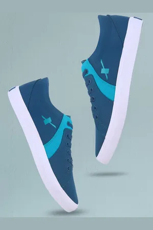Sparx Men Round Toe Sneakers