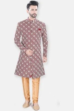 Avaeta Embroidery Work Self Design Sherwani