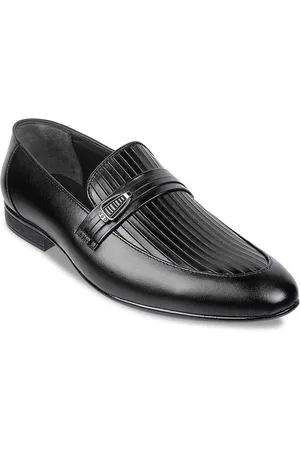Metro Men Textured Leather Slip-On Loafers