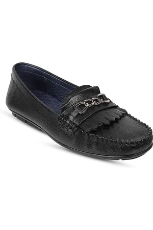 Metro Round Toe Ballerinas With Tassels
