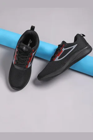 PARAGON Men Textured Mesh Sneakers