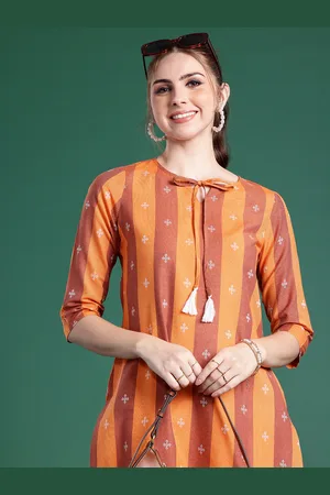 Sangria Striped Tie-Up Neck Pure Cotton Kurta