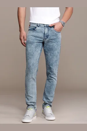 WROGN Men Straight Fit Light Fade Stretchable Jeans