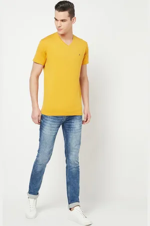 Crimsoune Club Men Mustard Yellow V-Neck Slim Fit T-shirt