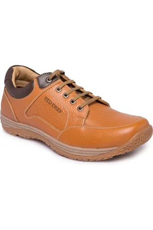 Red Chief Men Tan Solid Leather Derbys