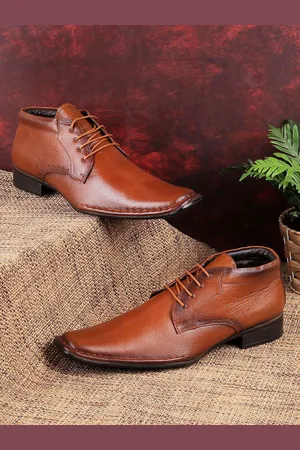 Metro Men Tan Brown Textured Formal Leather Derbys