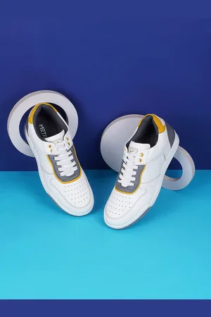 Metro Men Colourblocked Comfort Insole Lace-Ups Sneakers