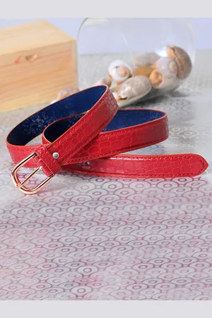 DressBerry Red Women Textured Slim Belt