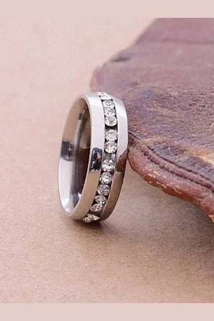 OOMPH Men Stone-Studded Finger Ring